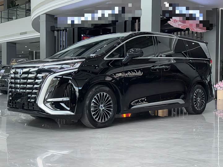 Denza D9, 2023 — купить в Смоленске под ключ
