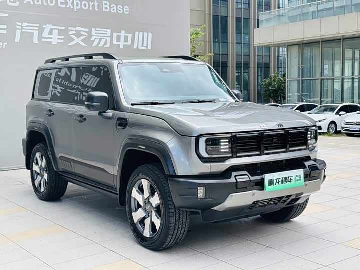 BAIC Beijing BJ40 Hybrid, 2025 — фото 3 из 9