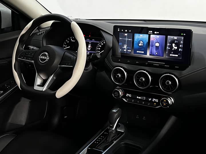 Nissan Sylphy, 2023 — фото 5 из 7