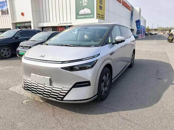 XPeng X9, 2025 — купить в Белгороде под ключ