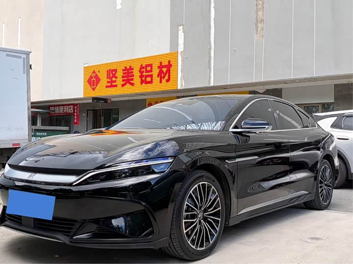 BYD Han, 2024 — купить в Нижнем Новгороде под ключ