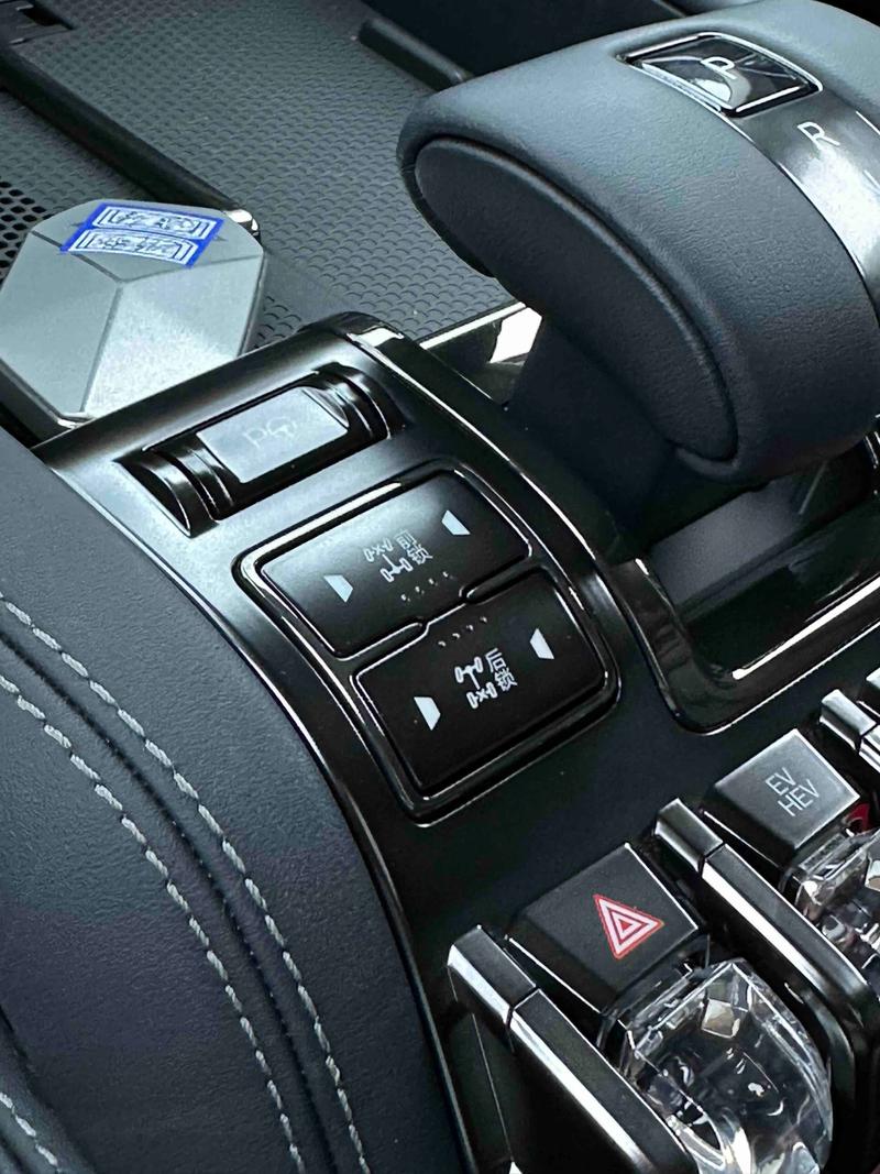 BYD FangChengBao Leopard 5, 2023 — фото 5 из 8