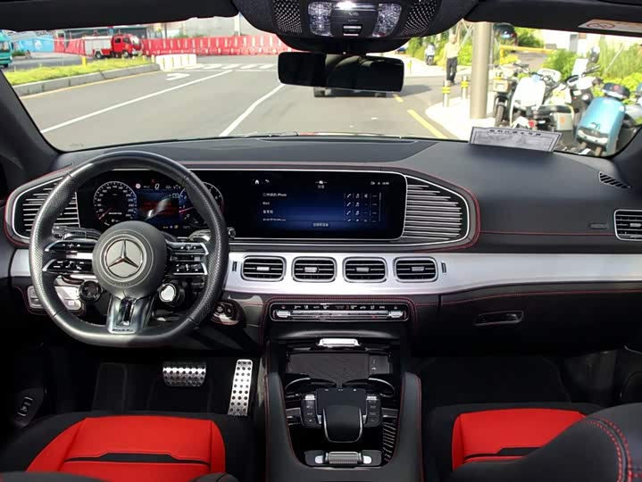 Mercedes-Benz GLE-Class Coupe AMG, 2025 — фото 9 из 9