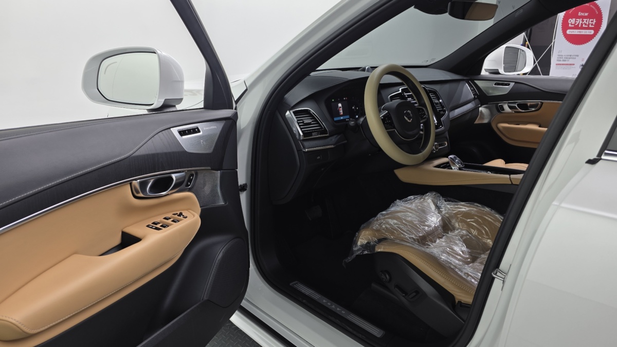 Volvo XC90, 2022 — фото 9 из 12