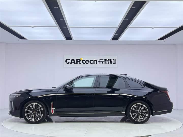 Hongqi H9, 2024 — фото 2 из 9