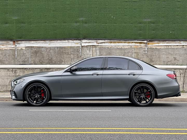 Mercedes-Benz E-Class AMG, 2022 — фото 5 из 9