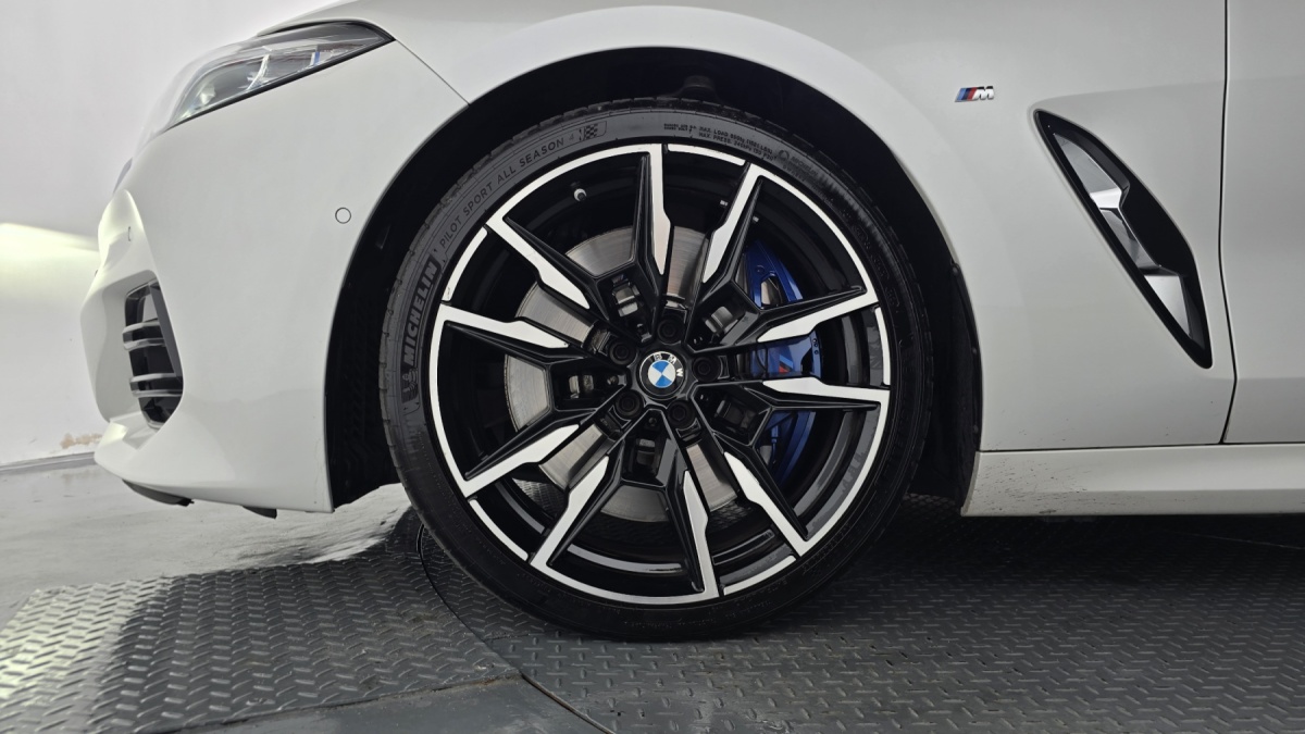 BMW 8 Series, 2023 — фото 5 из 12