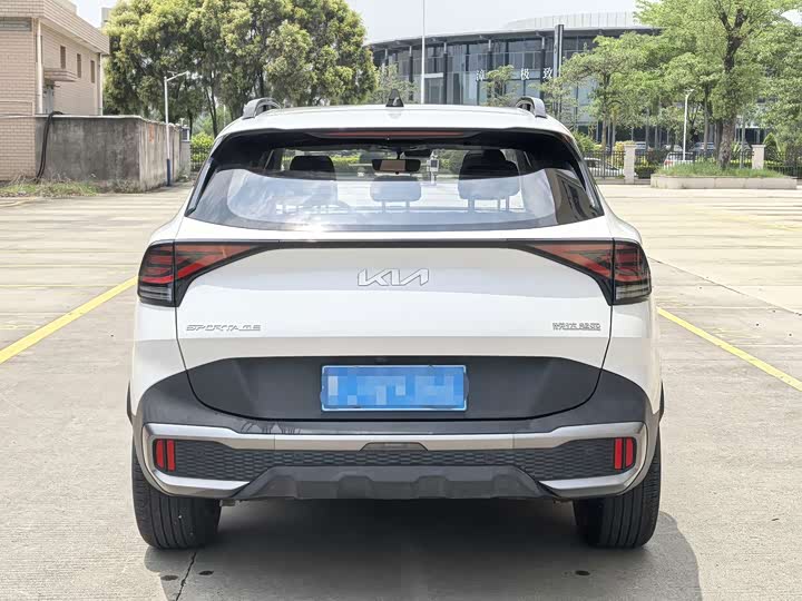 Kia Sportage, 2022 — фото 5 из 9