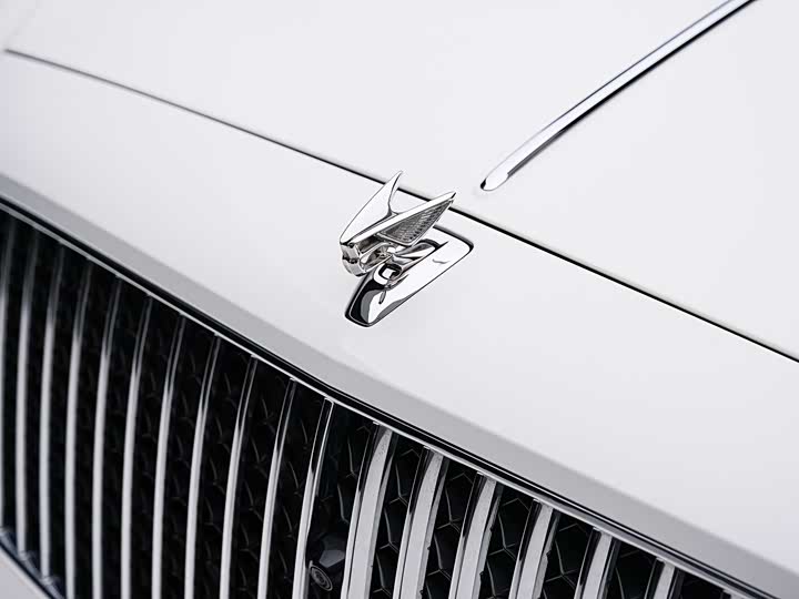 Bentley Flying Spur Hybrid, 2022 — фото 6 из 9