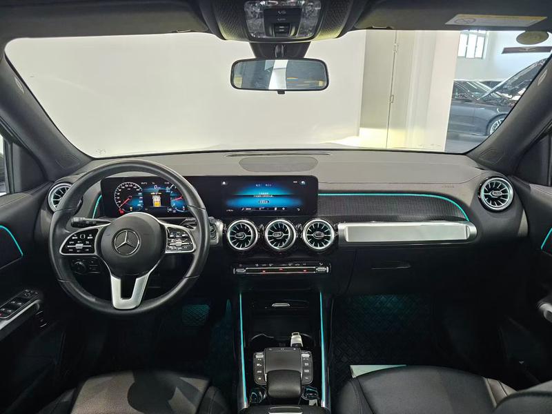 Mercedes-Benz GLB-Class, 2023 — фото 4 из 9
