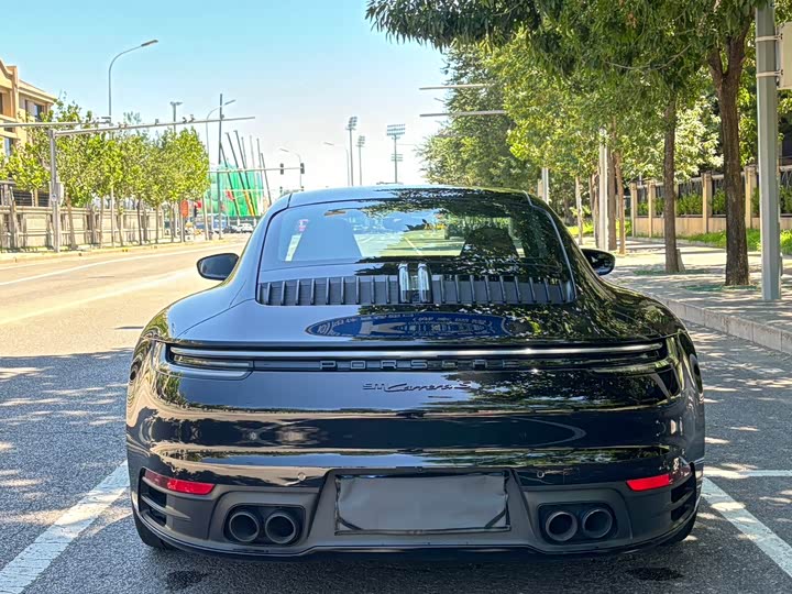 Porsche 911, 2022 — фото 6 из 9