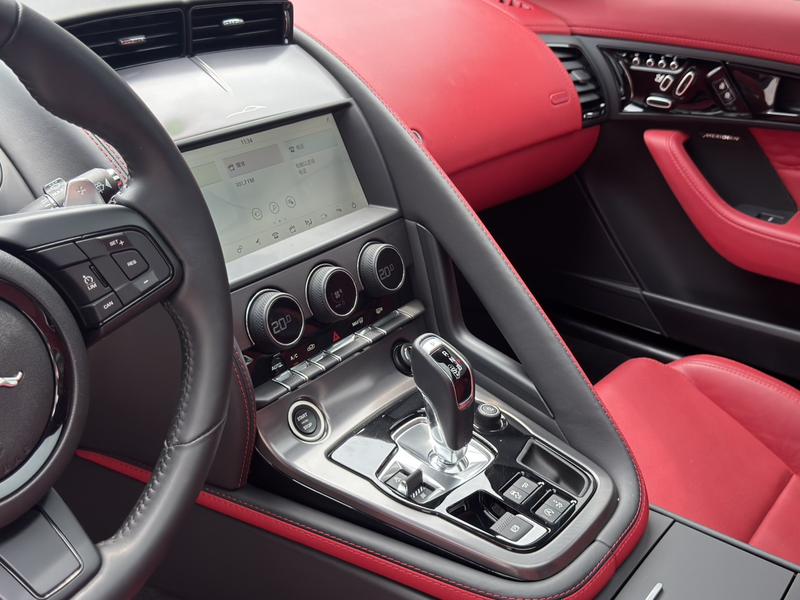 Jaguar F-Type, 2023 — фото 9 из 12