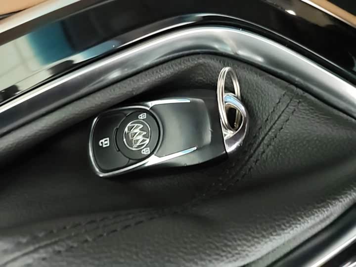 Buick GL6, 2022 — фото 9 из 9