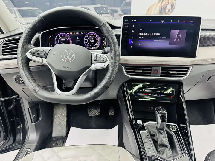 Volkswagen Tayron, 2022 — фото 8 из 9