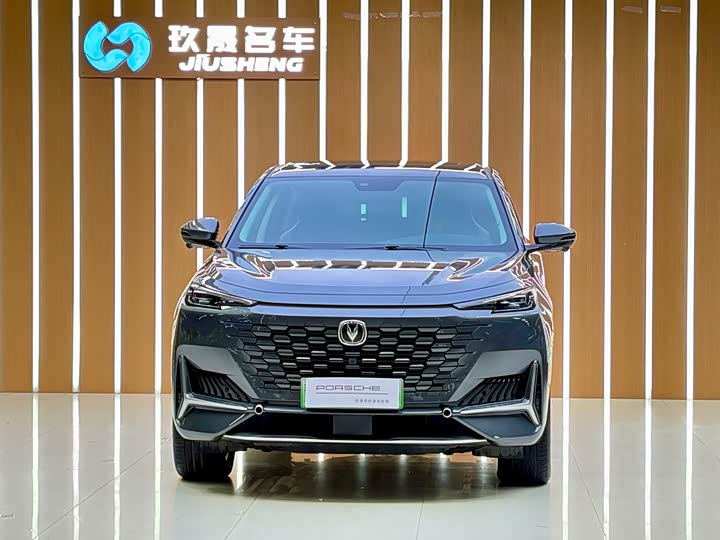 Changan UNI-K Hybrid, 2021 — фото 2 из 9