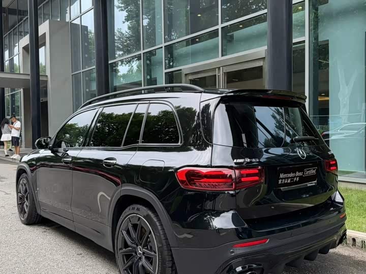 Mercedes-Benz GLB-Class AMG, 2025 — фото 3 из 9
