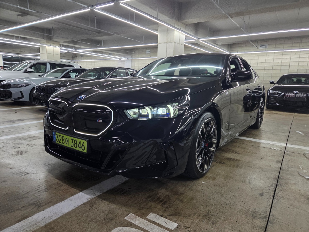 BMW i5, 2025 — купить в Казани под ключ
