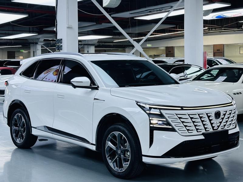 Changan CS75 Plus, 2026 — фото 3 из 12