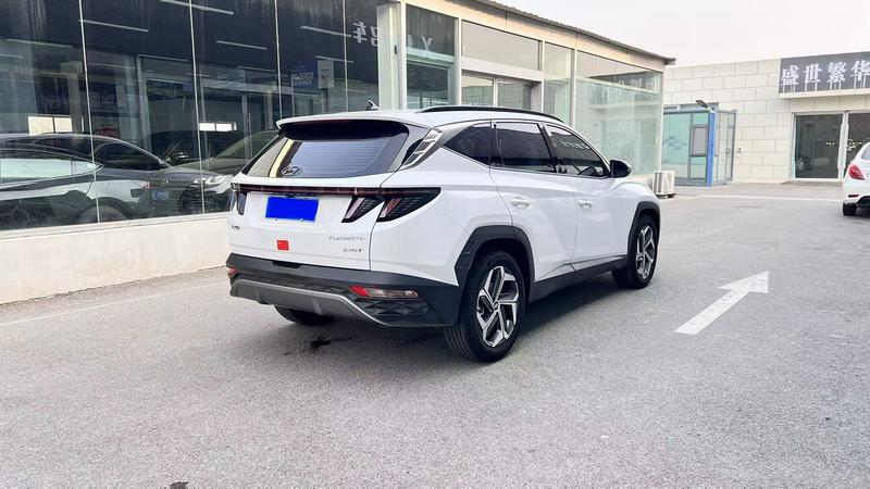 Hyundai Tucson L, 2023 — фото 6 из 12