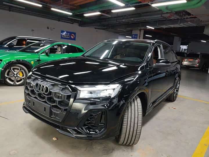 Audi Q7, 2025 — купить в Твери под ключ