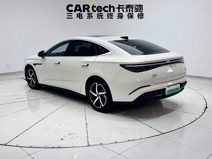 BYD Seal 07 DM-i Hybrid, 2025 — фото 6 из 9