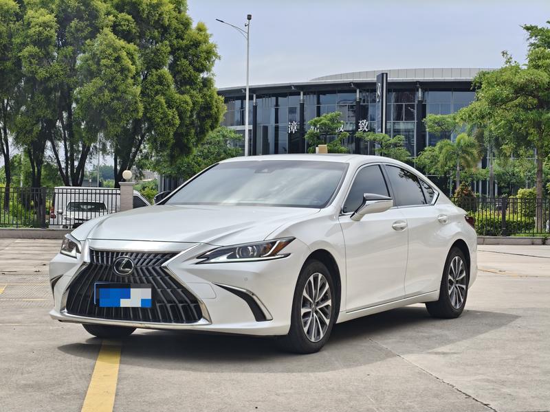 Lexus ES, 2023 — купить в Ижевске под ключ