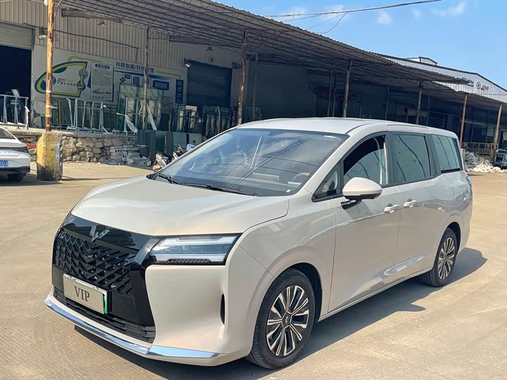 Wuling Starlight 730 Hybrid/EV, 2025 — купить в Казани под ключ