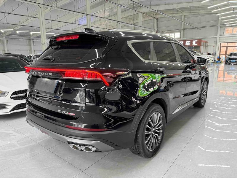 Jetour X70 Plus, 2023 — фото 6 из 12