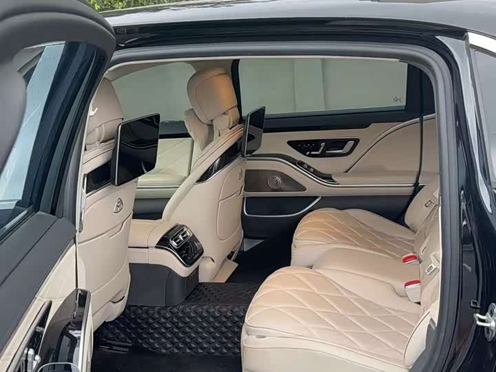 Mercedes-Benz Maybach S-Class, 2023 — фото 7 из 7