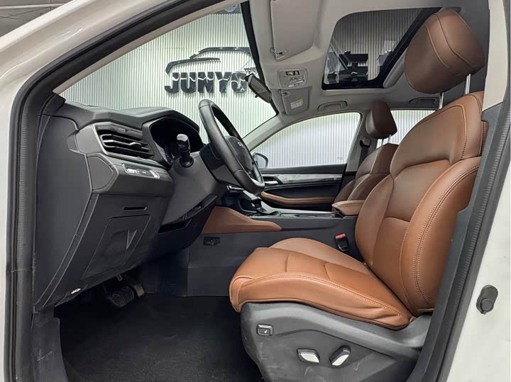 Geely Vision X6, 2022 — фото 9 из 9
