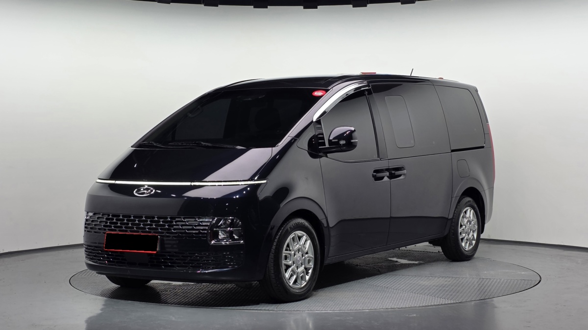 Hyundai Staria, 2023 — купить в Тамбове под ключ