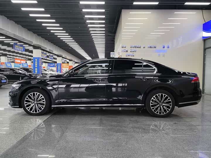 Volkswagen Phideon, 2022 — фото 5 из 9