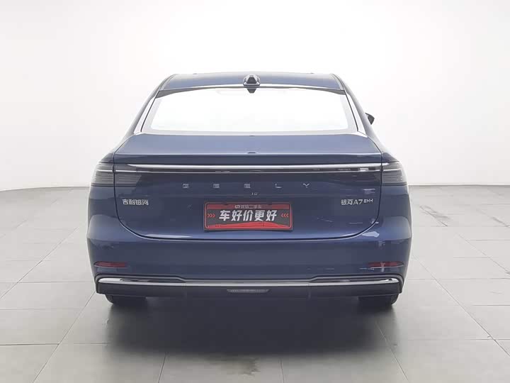 Geely Galaxy A7, 2025 — фото 4 из 9