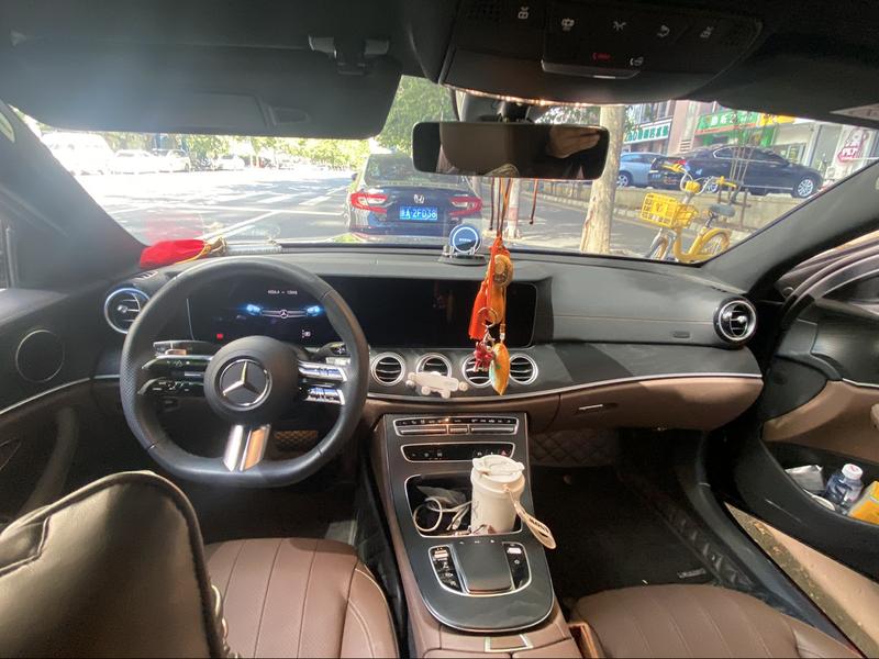 Mercedes-Benz E-Class, 2022 — фото 5 из 12