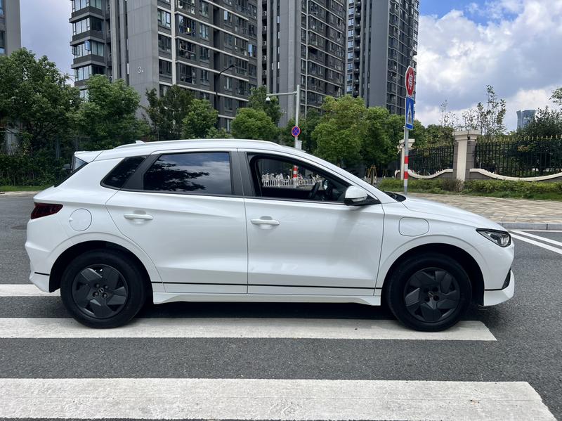 BYD E2, 2023 — фото 8 из 12