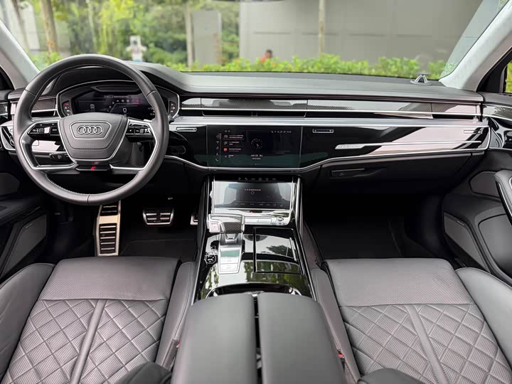 Audi S8, 2021 — фото 8 из 9