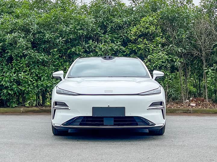 Geely Galaxy Starshine 8 EM-i, 2025 — фото 2 из 9