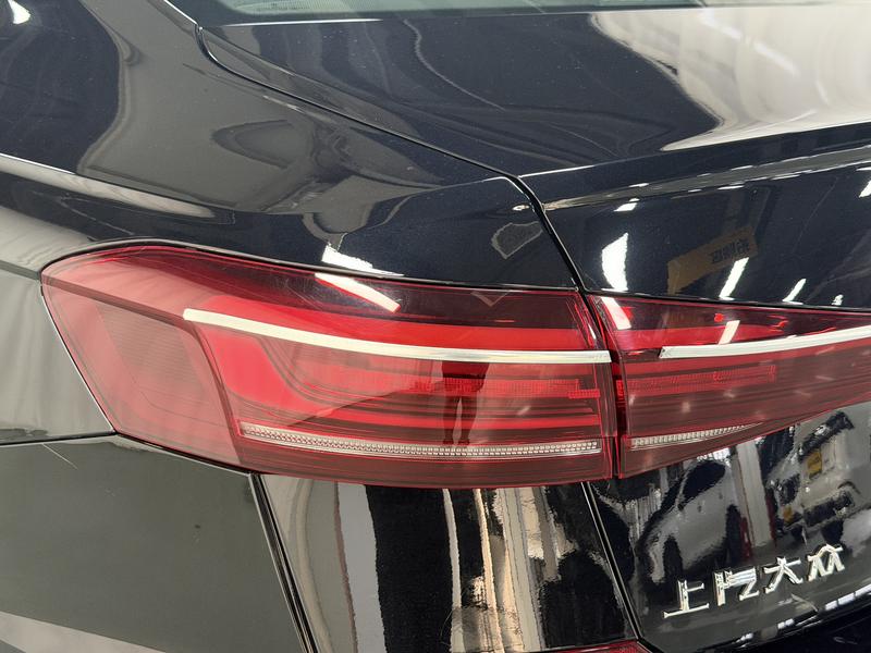 Volkswagen Passat, 2023 — фото 10 из 12
