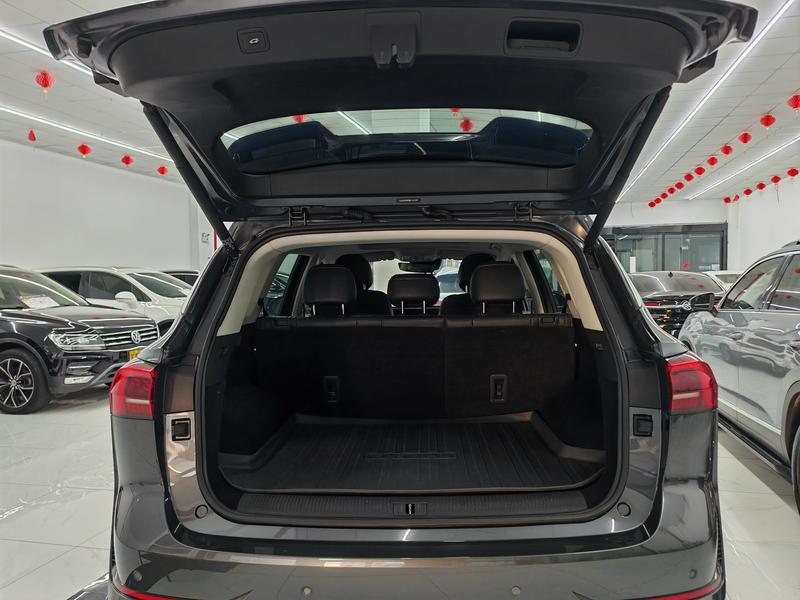 Roewe RX5 Max, 2022 — фото 11 из 12
