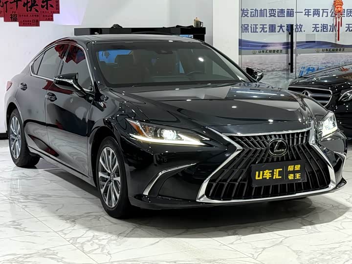 Lexus ES, 2021 — фото 3 из 9
