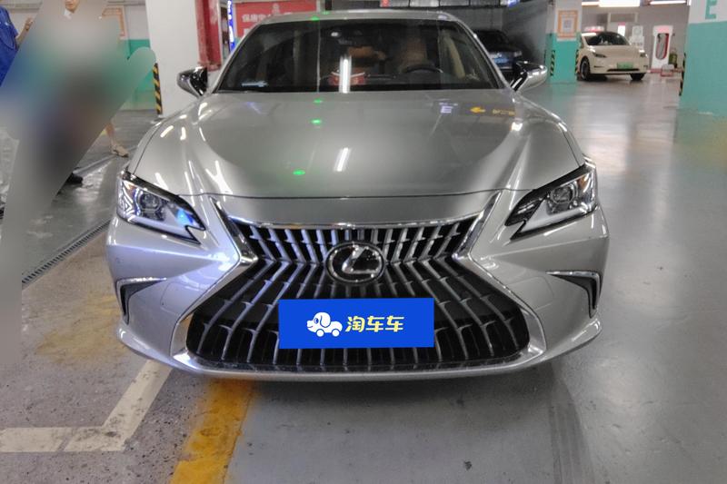 Lexus ES, 2024 — фото 2 из 10