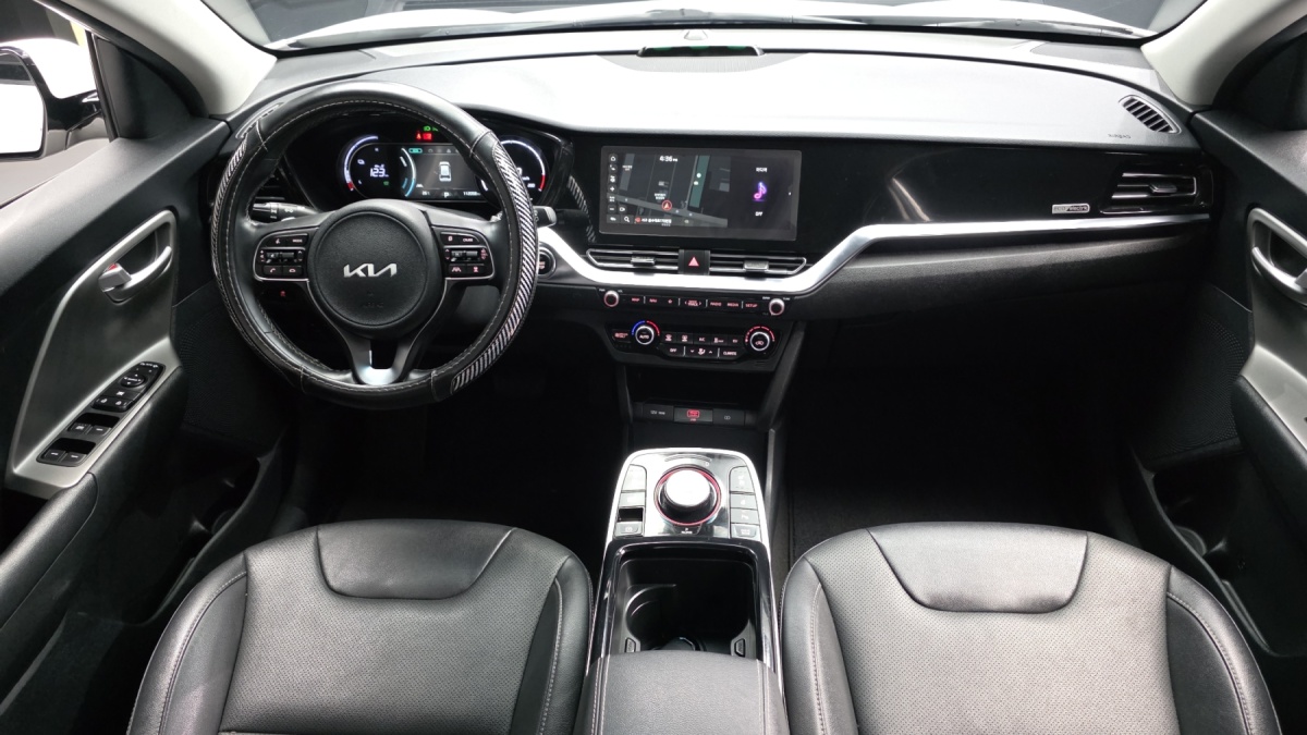 Kia Niro, 2022 — фото 6 из 12