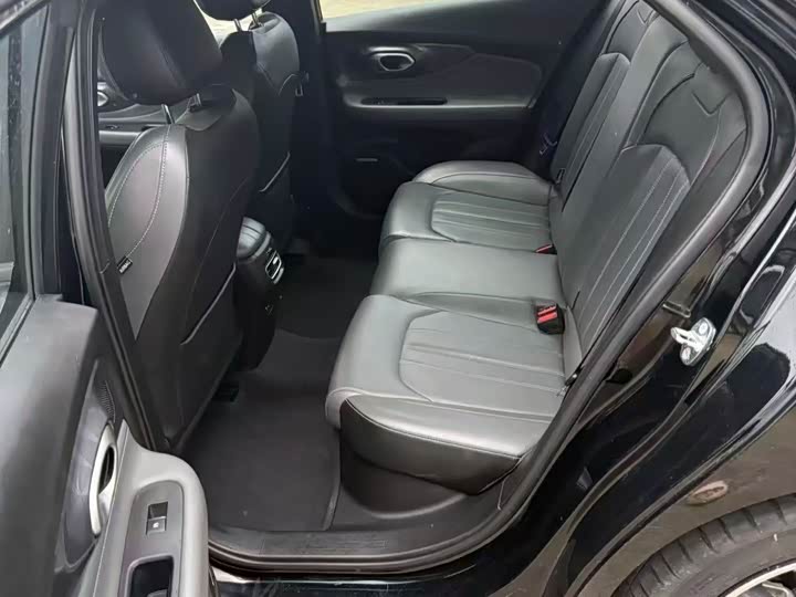 GAC Trumpchi Empow R, 2025 — фото 4 из 7