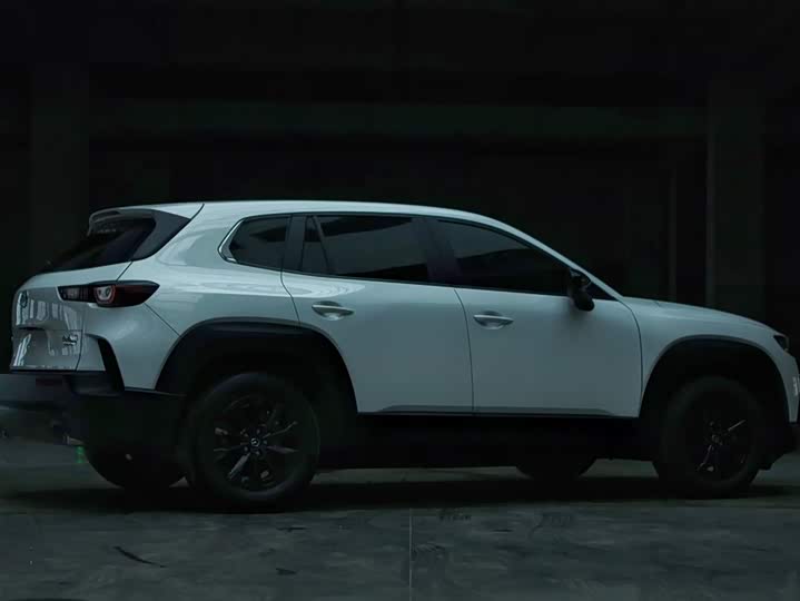 Mazda CX-50, 2023 — фото 3 из 9