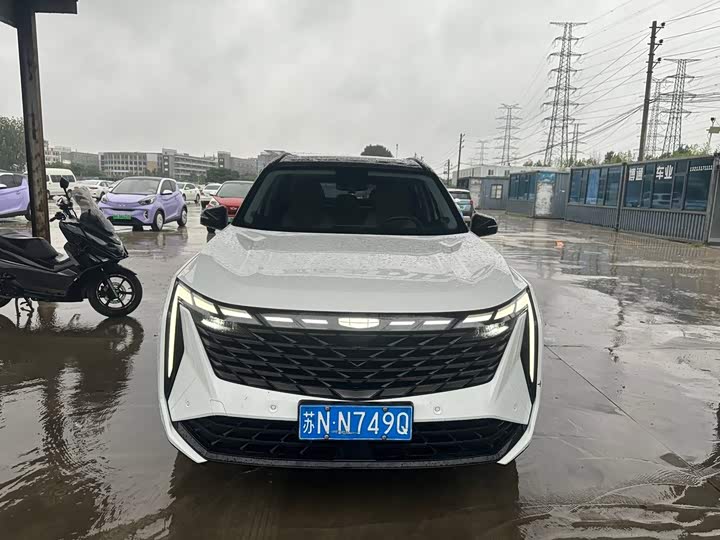 Geely Atlas L, 2023 — фото 2 из 9