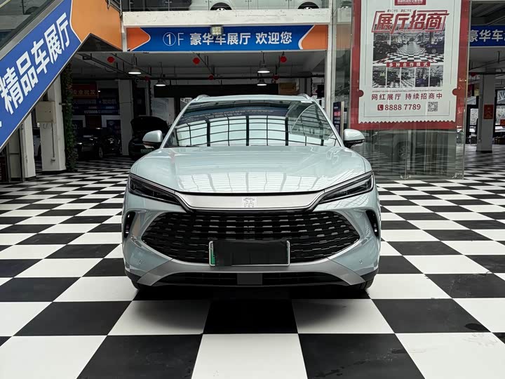 BYD Song L DM-i Hybrid, 2025 — фото 2 из 9