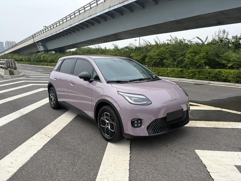 GAC Aion UT Super, 2025 — фото 3 из 11