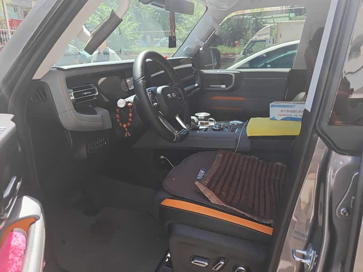 BAIC Beijing BJ40 Hybrid, 2025 — фото 9 из 9