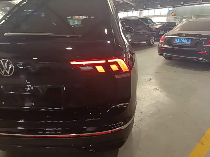 Volkswagen Tiguan L Pro, 2026 — фото 8 из 9