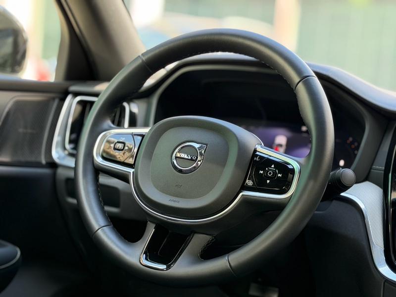 Volvo S60, 2023 — фото 10 из 12
